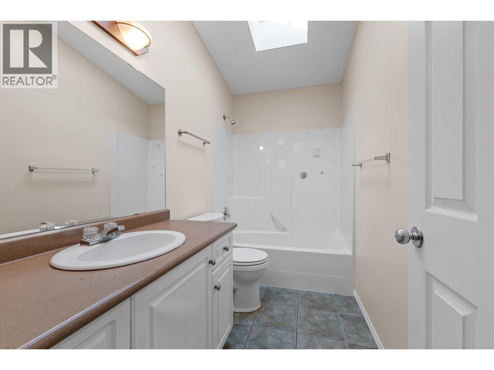 1320 Graham Street, Kelowna, British Columbia  V1Y 9X7 - Photo 18 - 10362244