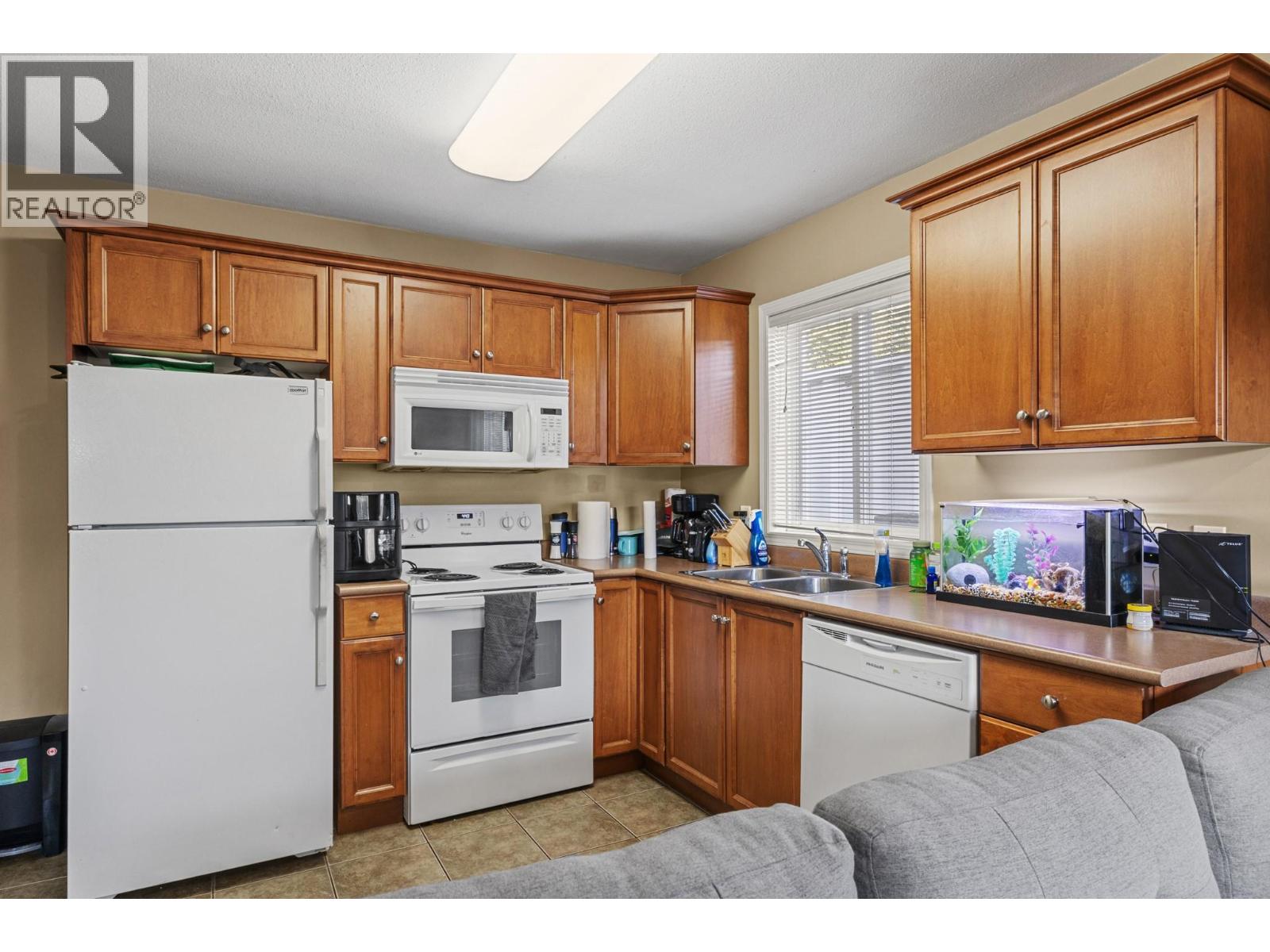 1320 Graham Street, Kelowna, British Columbia  V1Y 9X7 - Photo 28 - 10362244