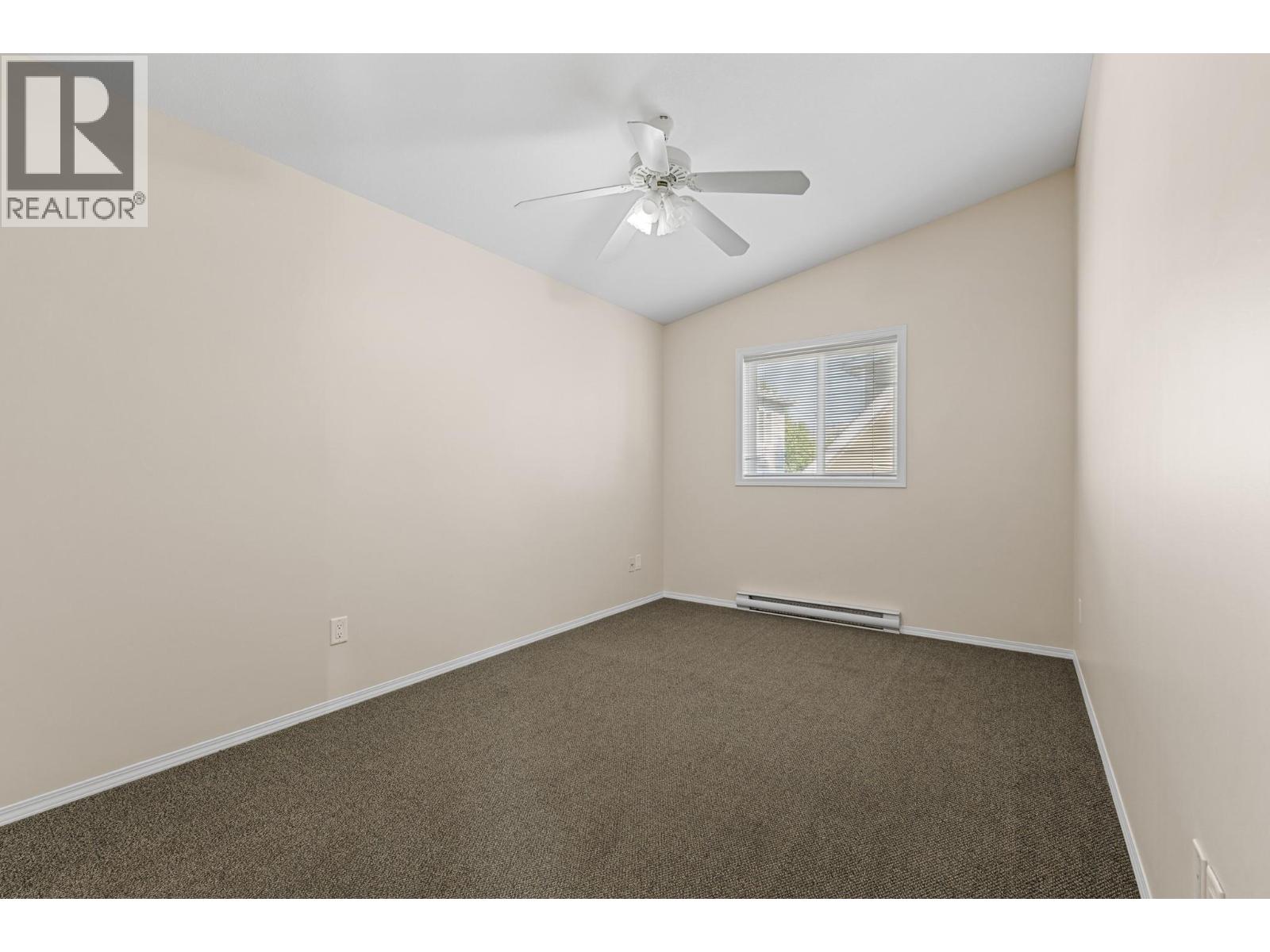 1320 Graham Street, Kelowna, British Columbia  V1Y 9X7 - Photo 9 - 10362244