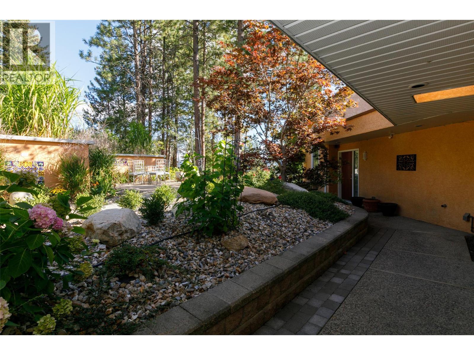 1642 West Kelowna Road, West Kelowna, British Columbia  V1Z 3B7 - Photo 11 - 10362724