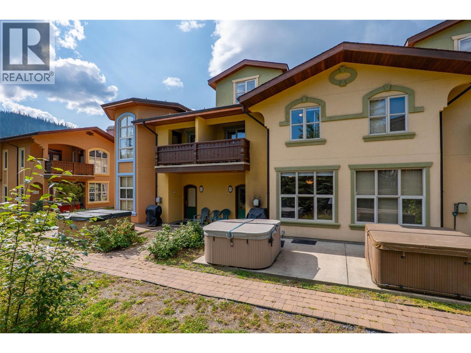 6005 Valley Drive Unit# 68, Sun Peaks, British Columbia  V0E 5N0 - Photo 2 - 10362700