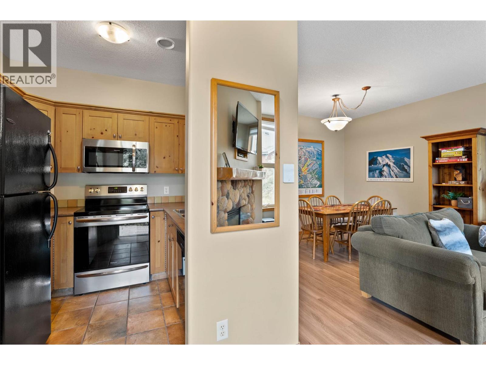 6005 Valley Drive Unit# 68, Sun Peaks, British Columbia  V0E 5N0 - Photo 4 - 10362700