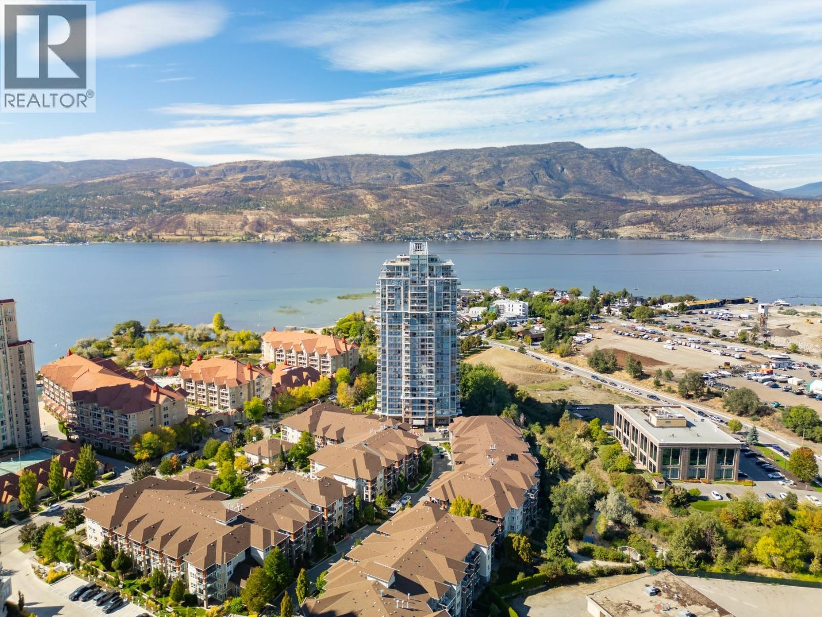1075 Sunset Drive Unit# Ph1, Kelowna, British Columbia  V1Y 9Y9 - Photo 3 - 10362500
