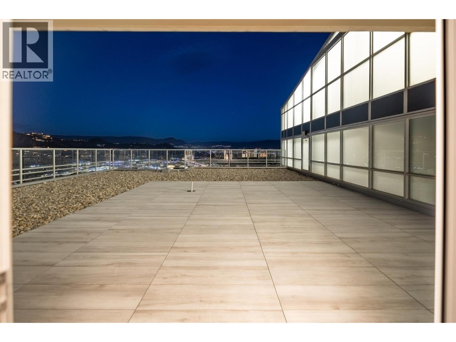 1075 Sunset Drive Unit# Ph1, Kelowna, British Columbia  V1Y 9Y9 - Photo 43 - 10362500