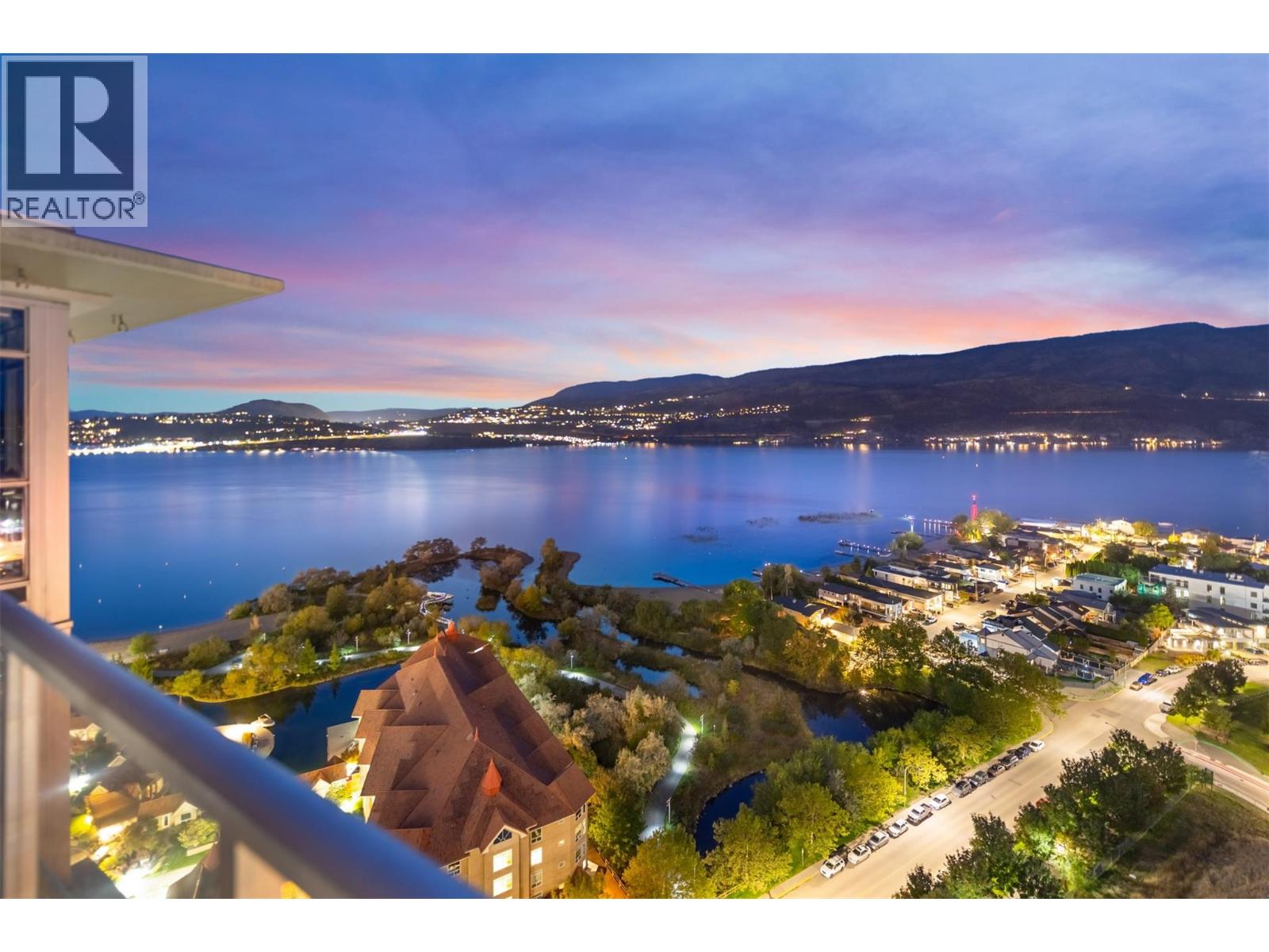 1075 Sunset Drive Unit# Ph1, Kelowna, British Columbia  V1Y 9Y9 - Photo 8 - 10362500