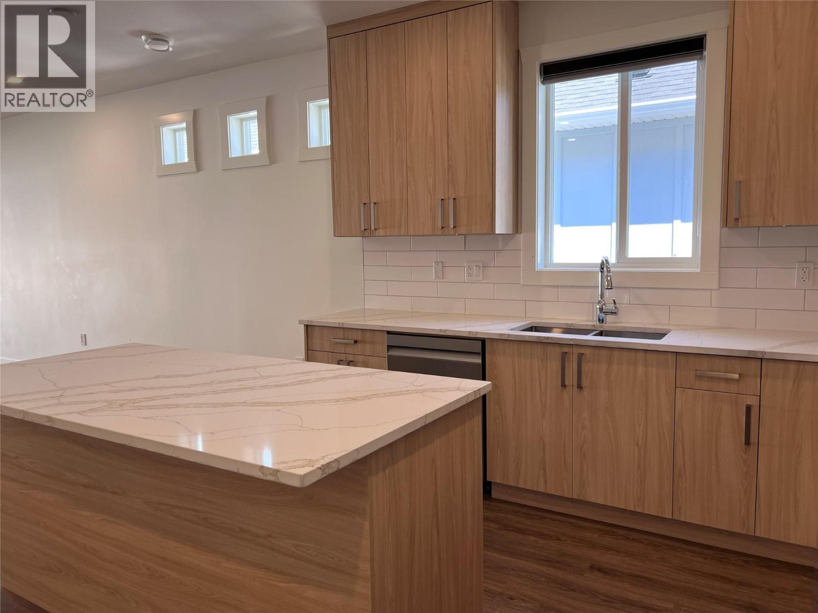 288 Bentgrass Avenue, Oliver, British Columbia  V0H 1T3 - Photo 6 - 10362801