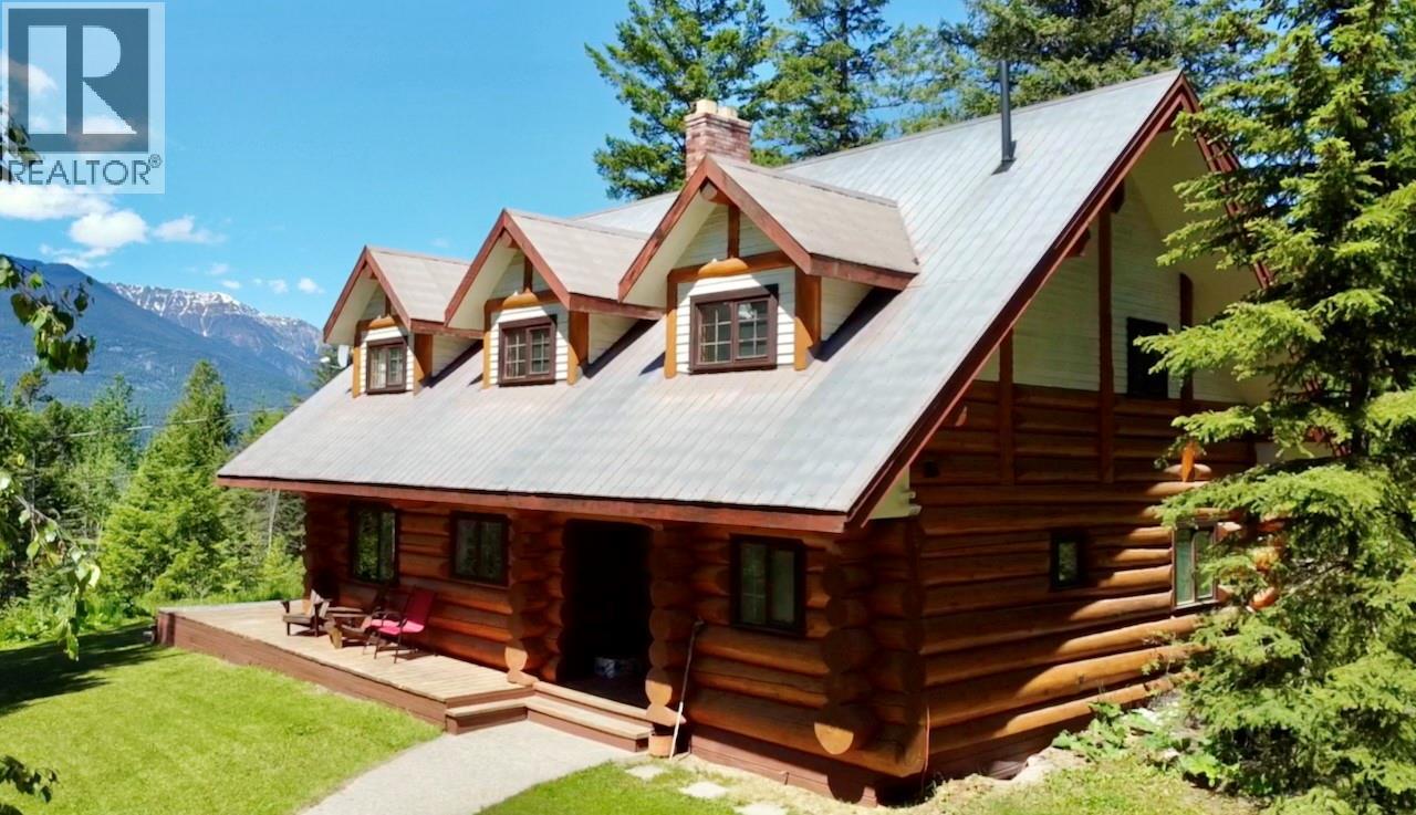 1445 Black Bear Drive, Golden, British Columbia  V0A 1H7 - Photo 39 - 10362598