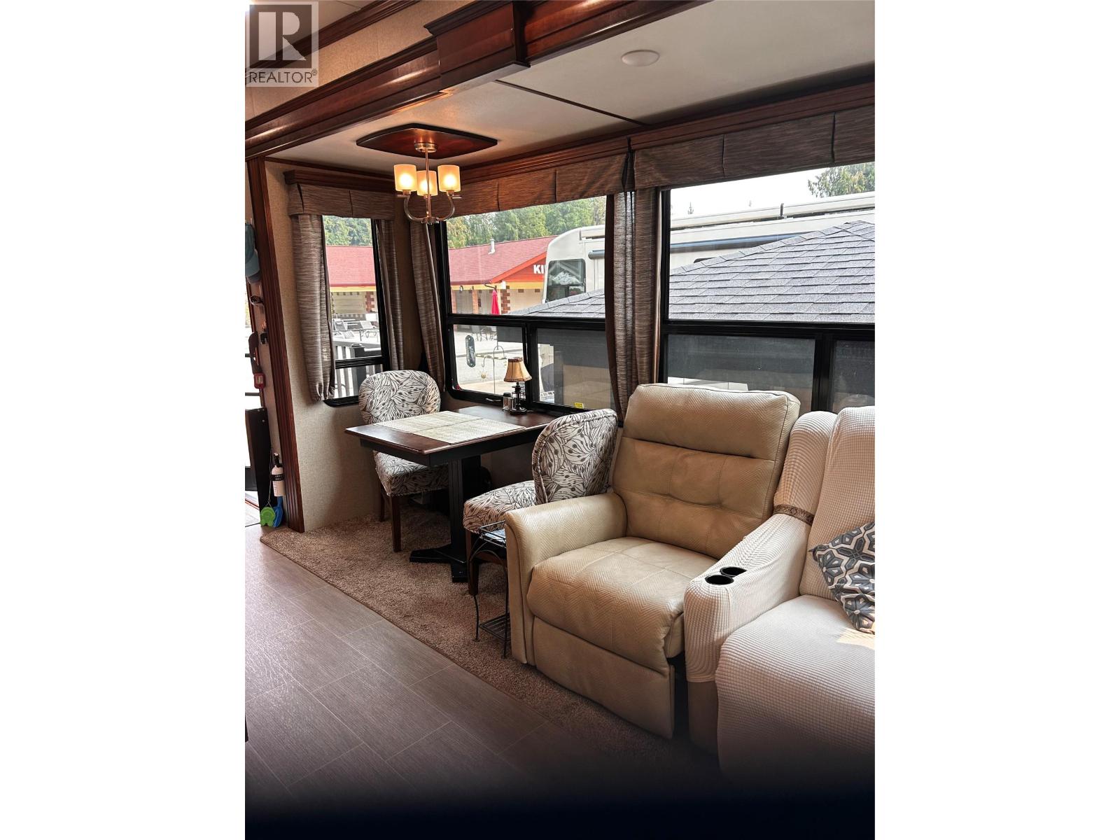 3303 Mabel Lake Road Unit# 2, Enderby, British Columbia  V0E 1V5 - Photo 14 - 10362407