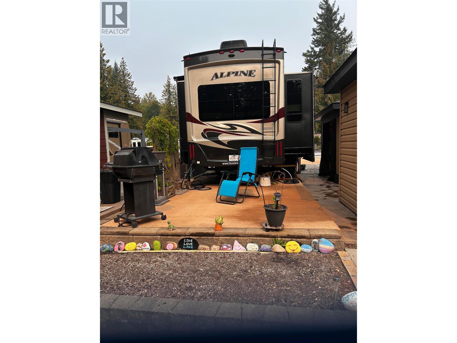 3303 Mabel Lake Road Unit# 2, Enderby, British Columbia  V0E 1V5 - Photo 3 - 10362407