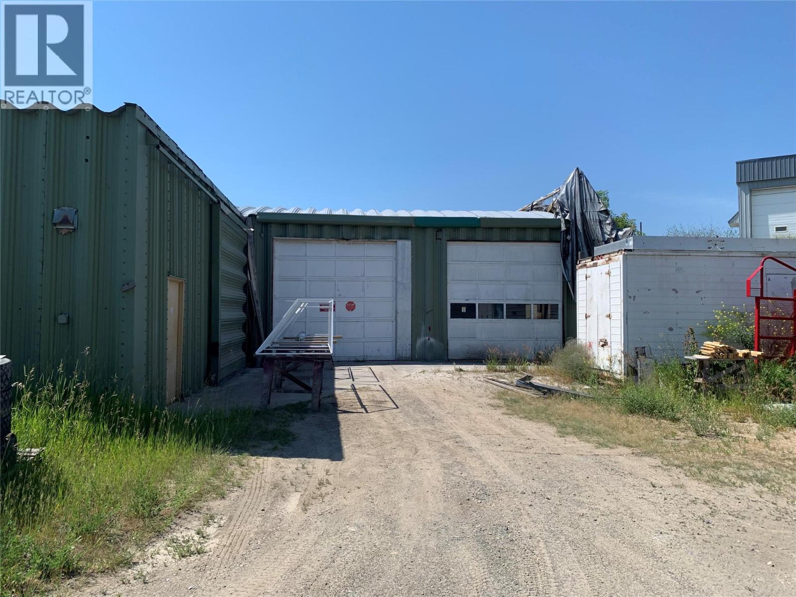 933 Industrial #1 Road, Cranbrook, British Columbia  V1C 4C7 - Photo 2 - 10362480
