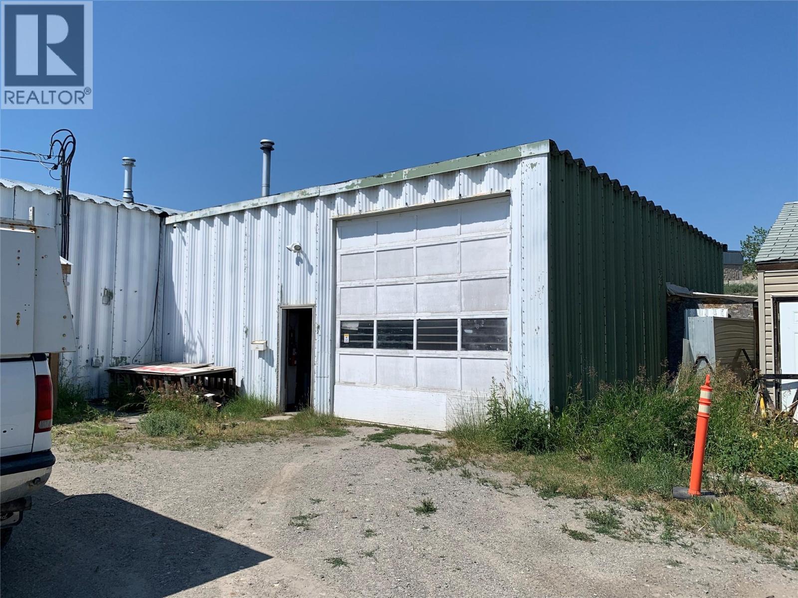 933 Industrial #1 Road, Cranbrook, British Columbia  V1C 4C7 - Photo 3 - 10362480