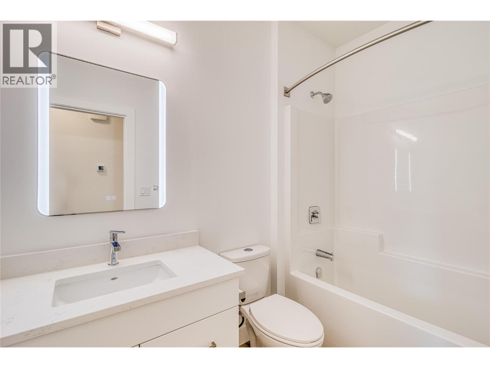 7186 Dunwaters Road, Kelowna, British Columbia  V1Z 3W5 - Photo 30 - 10362558