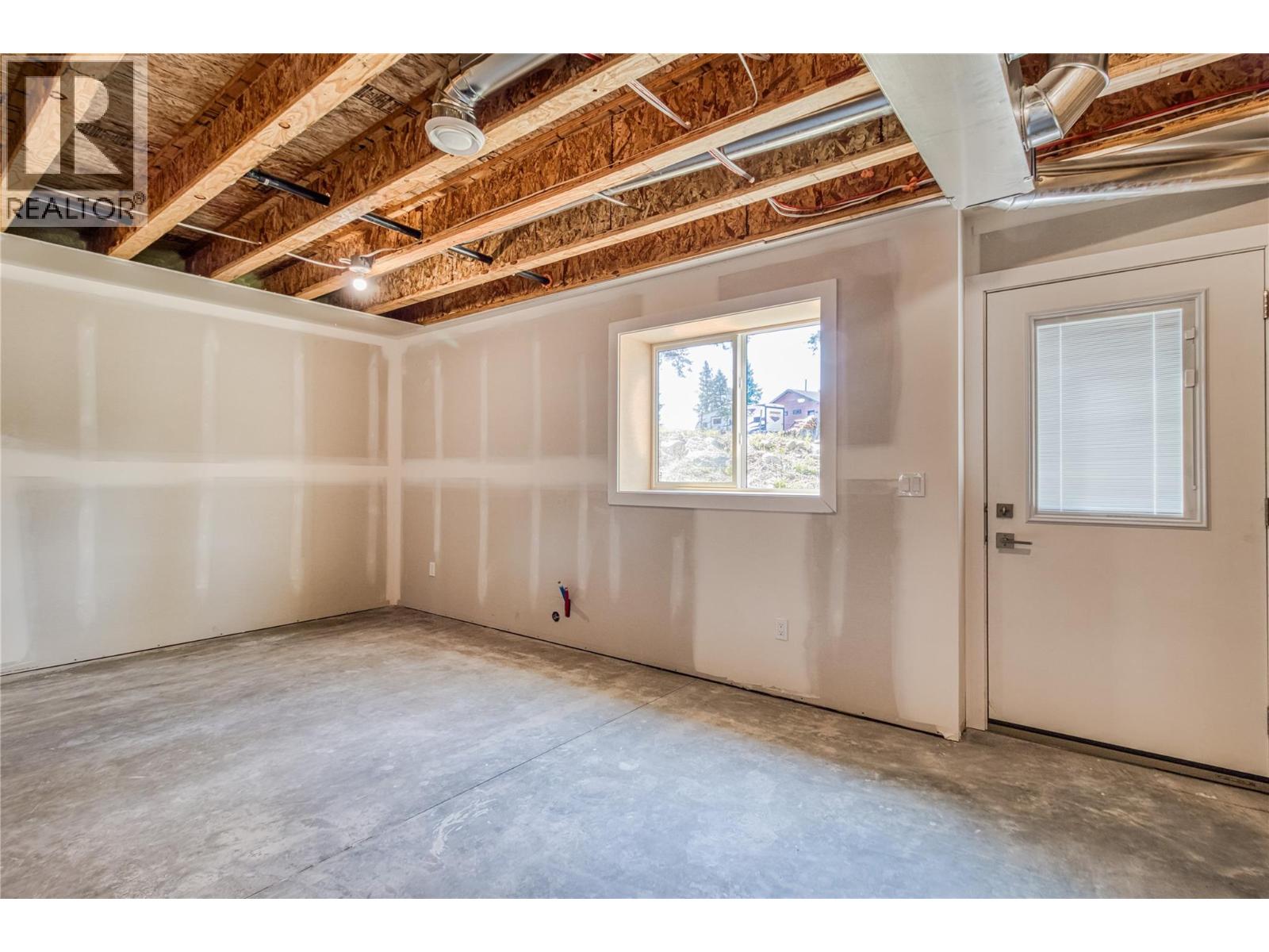 7186 Dunwaters Road, Kelowna, British Columbia  V1Z 3W5 - Photo 59 - 10362558