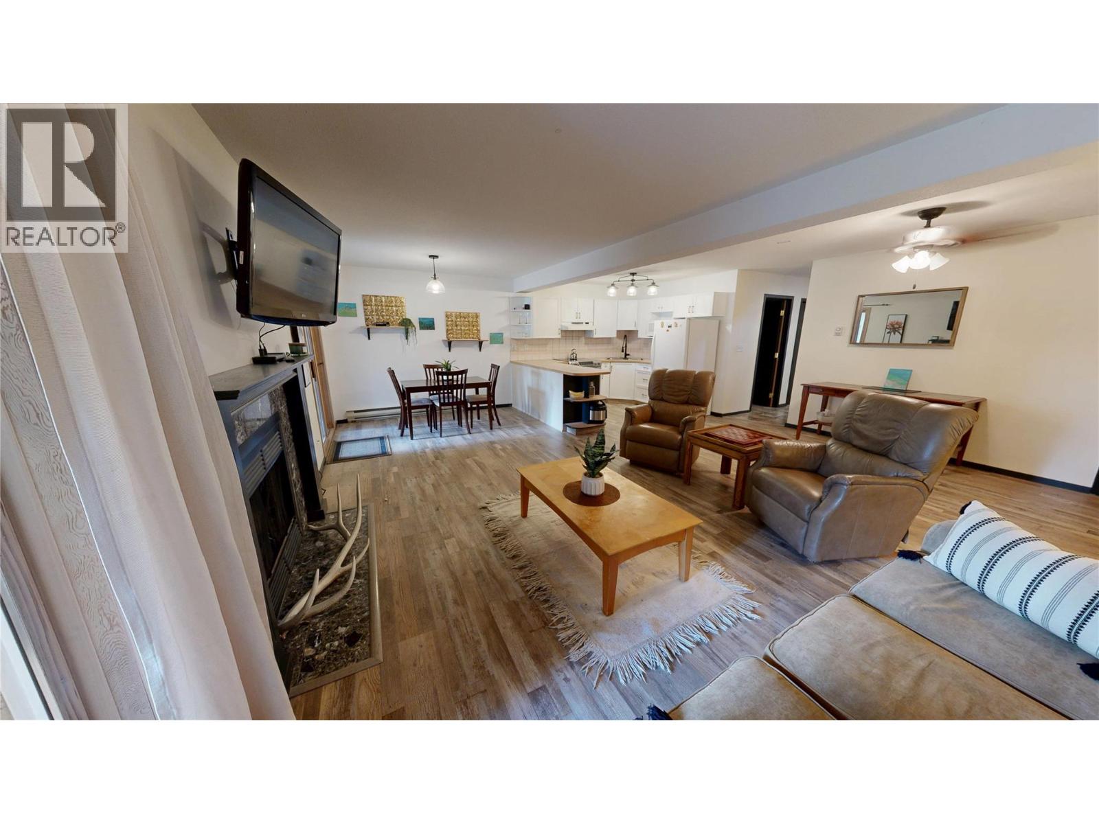 4850 Mckay Street Unit# 2, Radium Hot Springs, British Columbia  V0A 1M0 - Photo 9 - 10362907