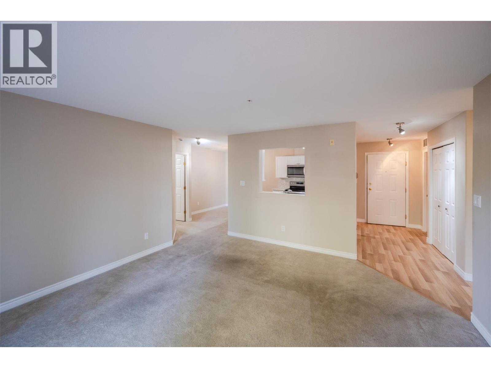 2245 Atkinson Street Unit# 205, Penticton, British Columbia  V2A 8R7 - Photo 10 - 10362579