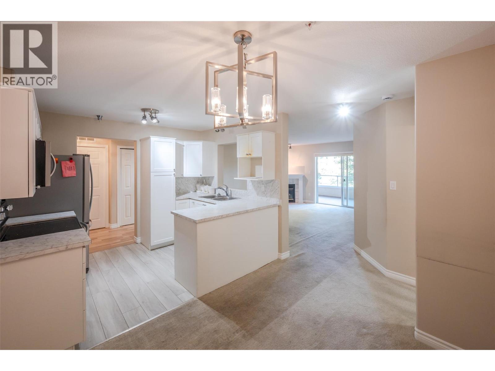 2245 Atkinson Street Unit# 205, Penticton, British Columbia  V2A 8R7 - Photo 12 - 10362579