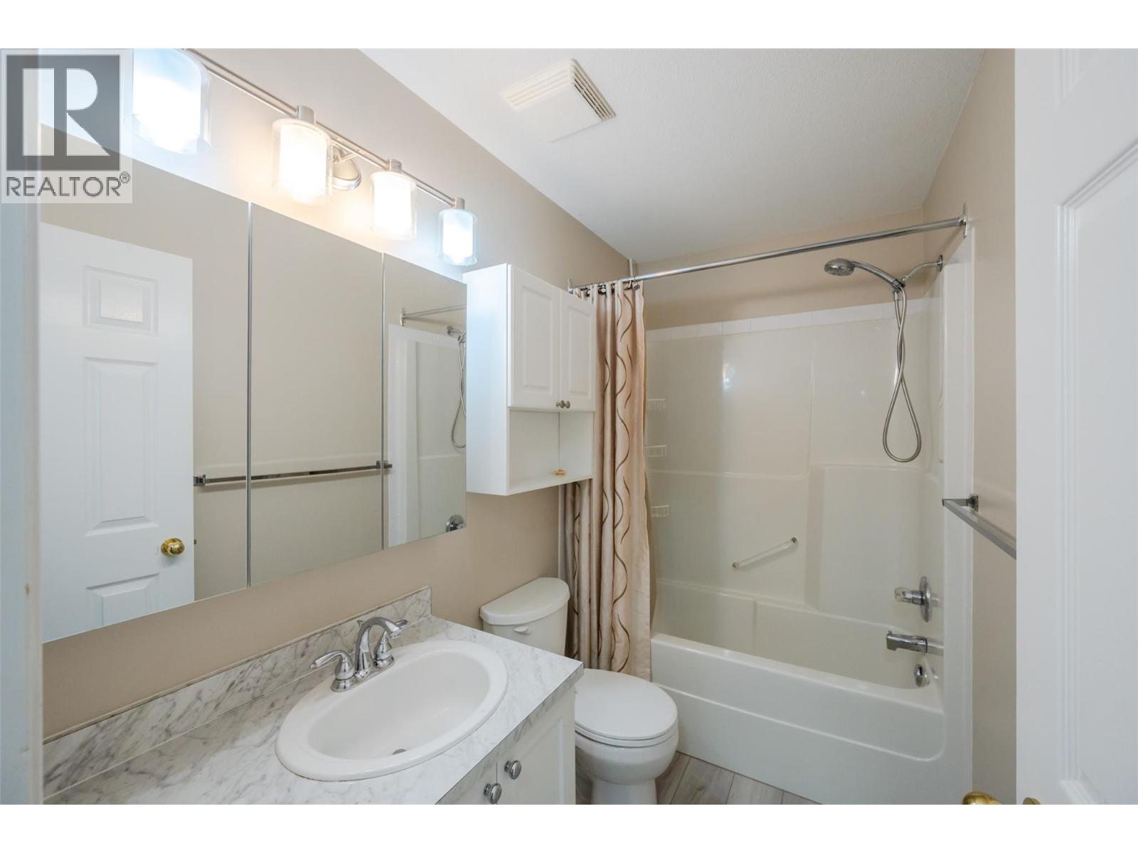 2245 Atkinson Street Unit# 205, Penticton, British Columbia  V2A 8R7 - Photo 19 - 10362579