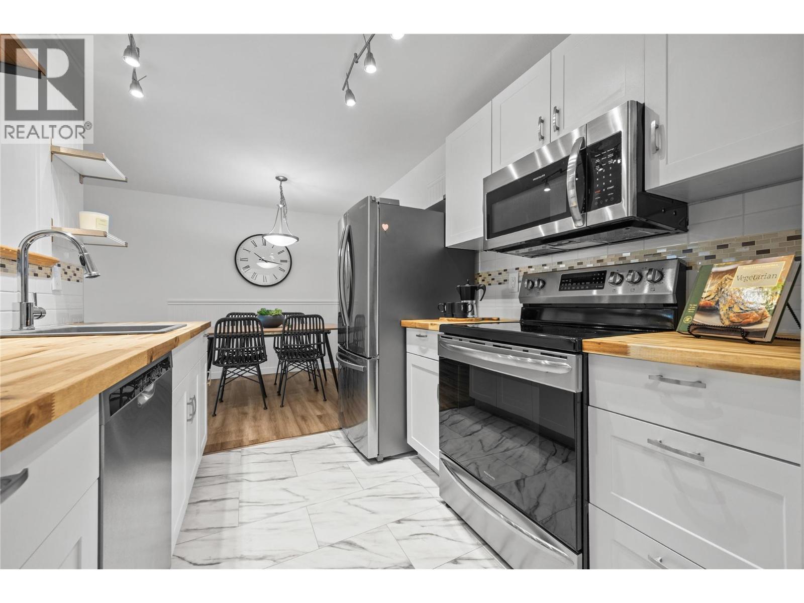 3180 De Montreuil Court Unit# 310, Kelowna, British Columbia  V1W 3W4 - Photo 3 - 10362962