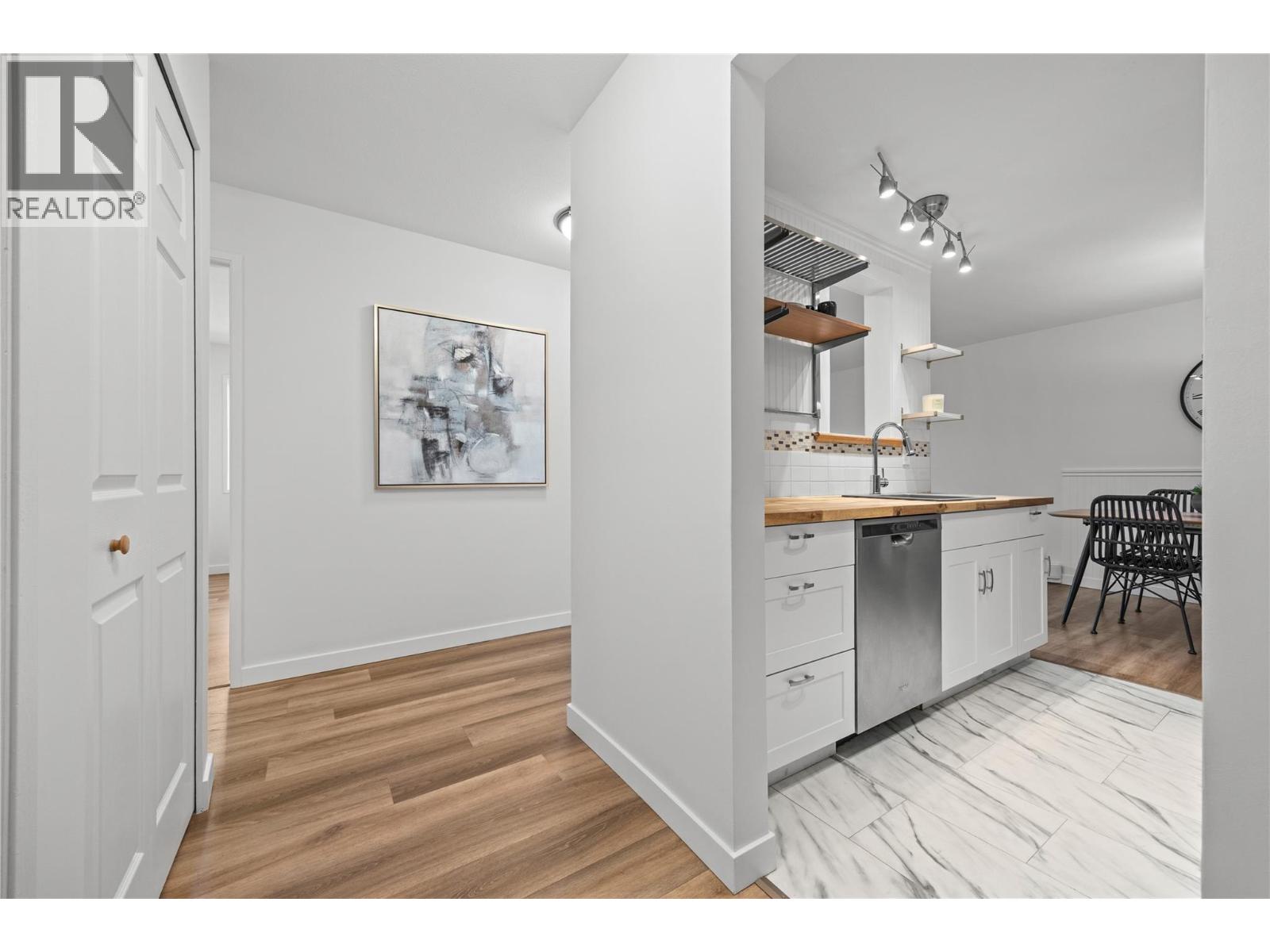 3180 De Montreuil Court Unit# 310, Kelowna, British Columbia  V1W 3W4 - Photo 6 - 10362962