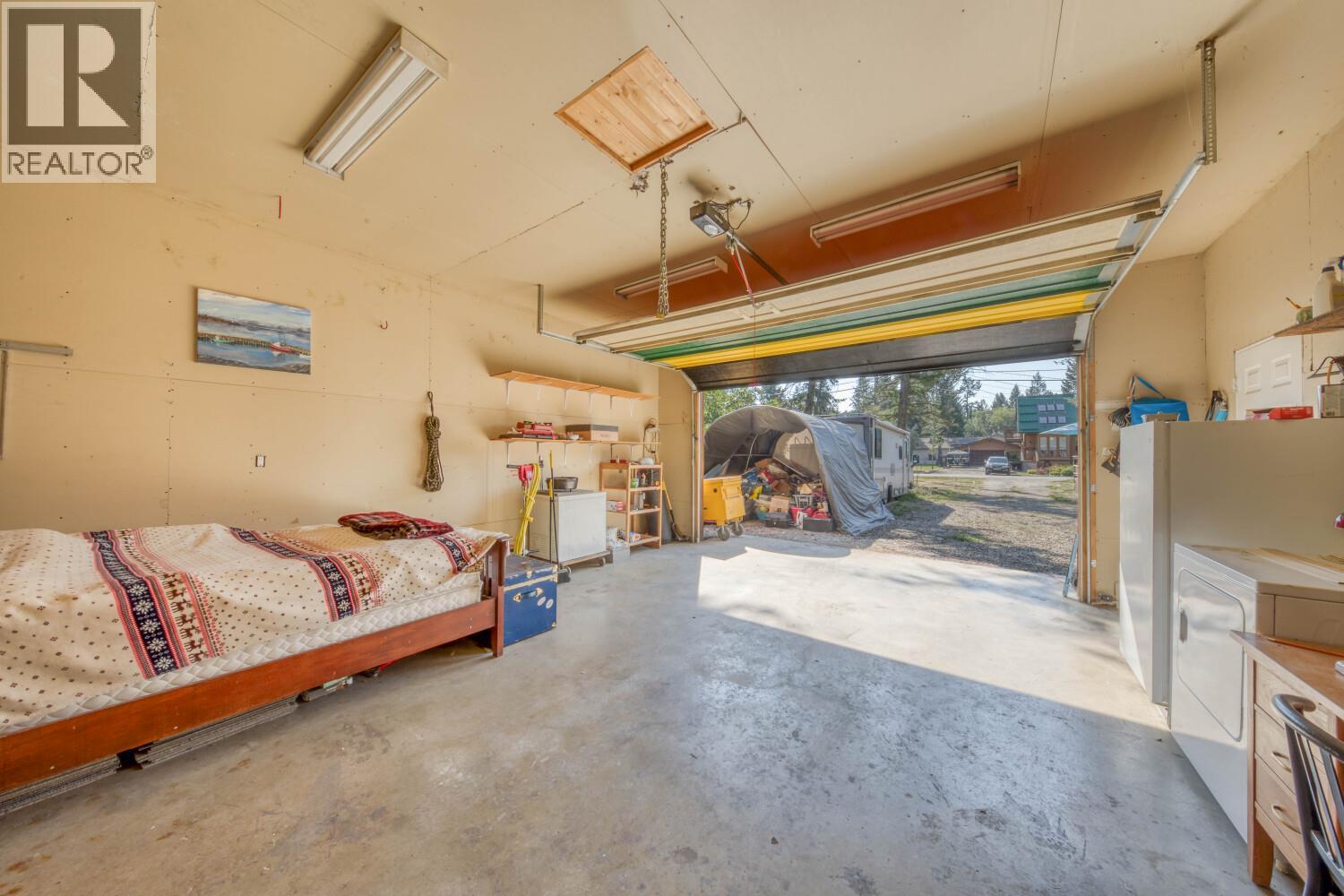 4541 Columere Road, Fairmont Hot Springs, British Columbia  V0B 1L2 - Photo 18 - 10362861