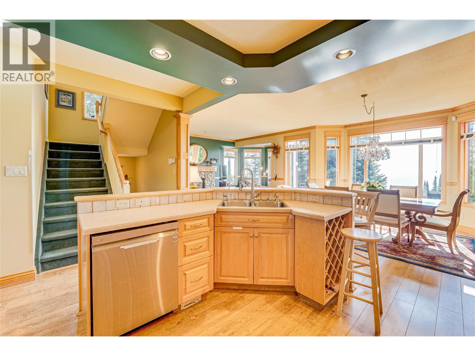 635 Monashee Road Unit# 8, Silver Star, British Columbia  V1B 0T1 - Photo 11 - 10362112