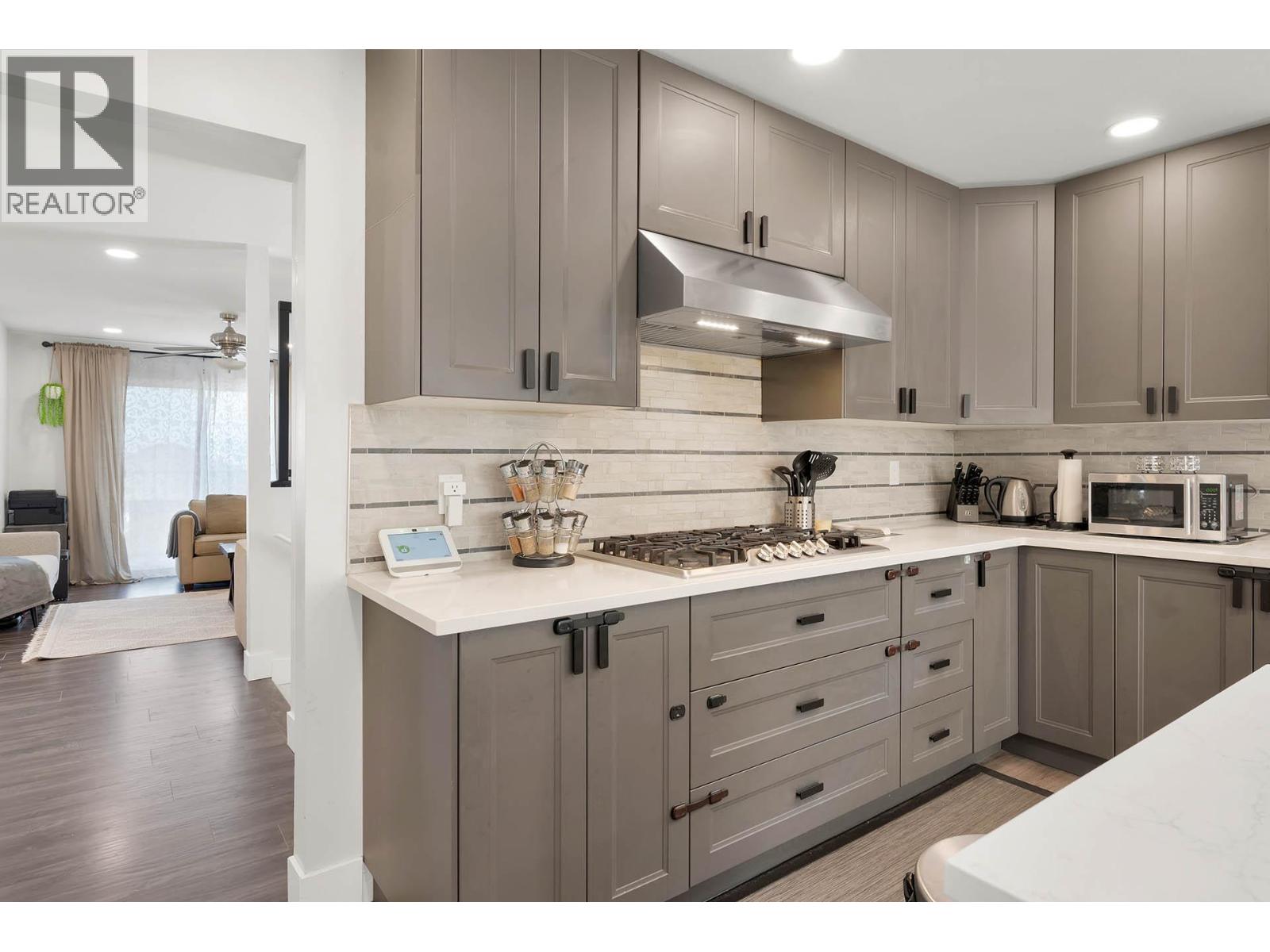 667 Dunrobin Drive, Kamloops, British Columbia  V1s 1w2 - Photo 20 - 10362903