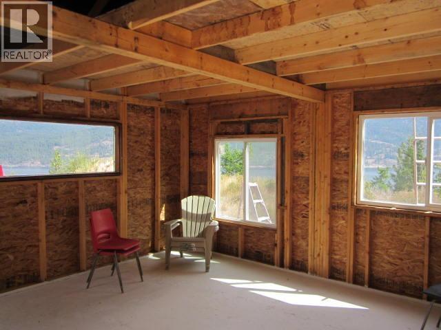 200 Lower Arrow Lake, Castlegar, British Columbia  V1N 4V8 - Photo 17 - 10362706