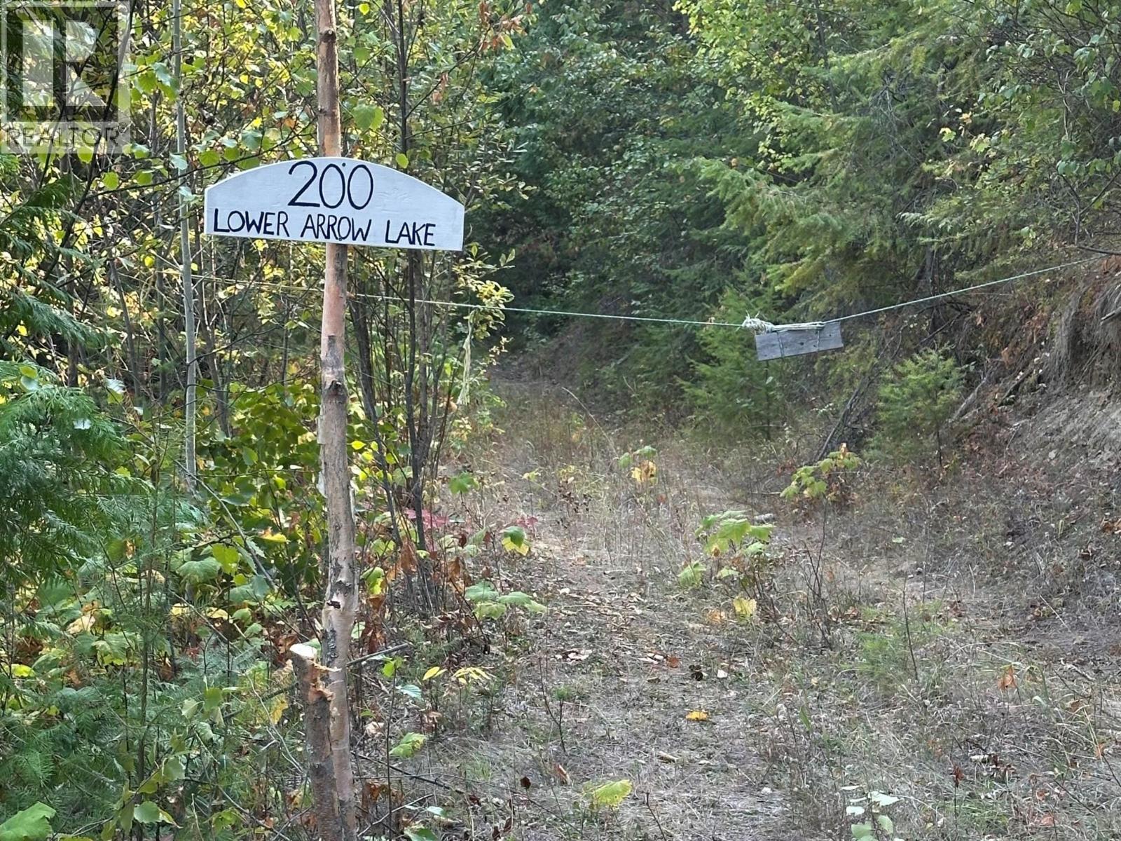 200 Lower Arrow Lake, Castlegar, British Columbia  V1N 4V8 - Photo 4 - 10362706