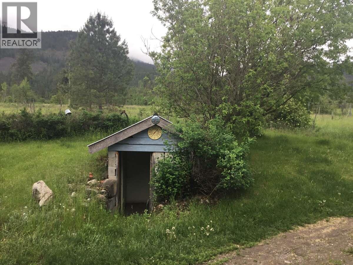 4893 Poplar Road, Pritchard, British Columbia  V0E 2P0 - Photo 10 - 10362999