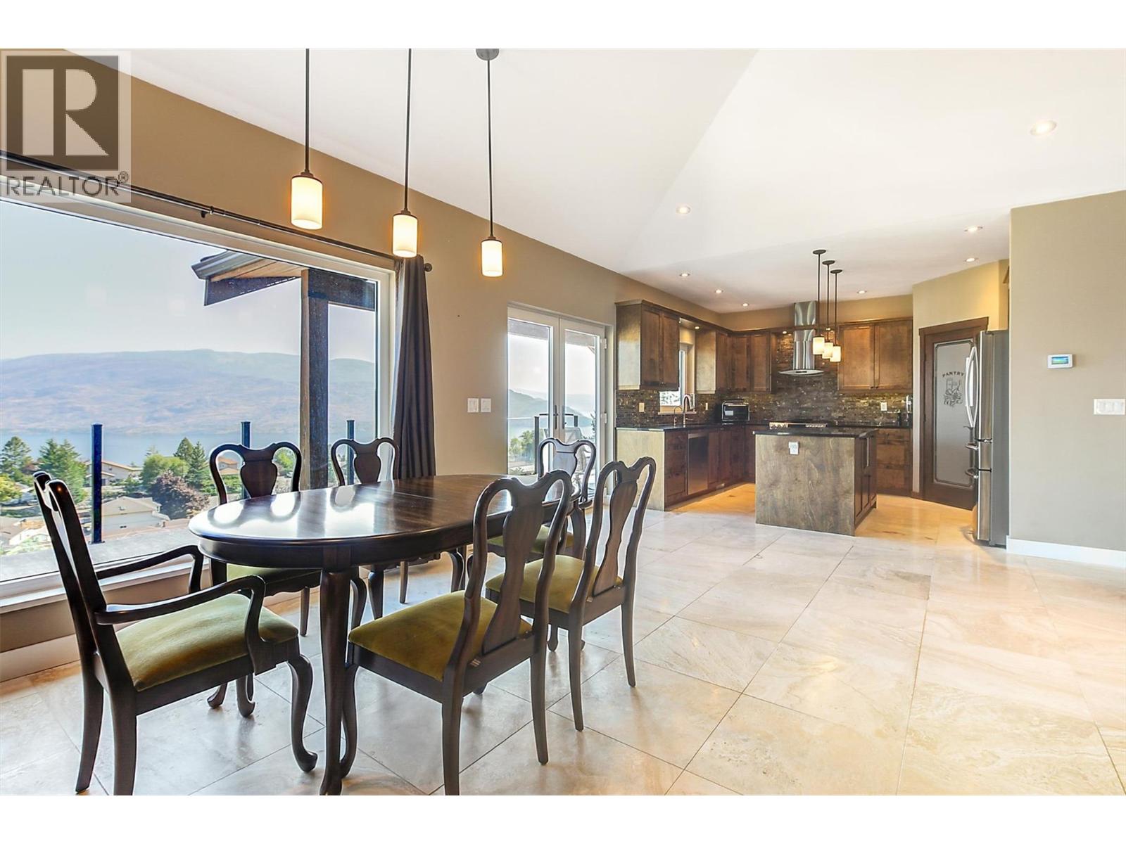 6172 Seymoure Avenue, Peachland, British Columbia  V0H 1X4 - Photo 10 - 10362589