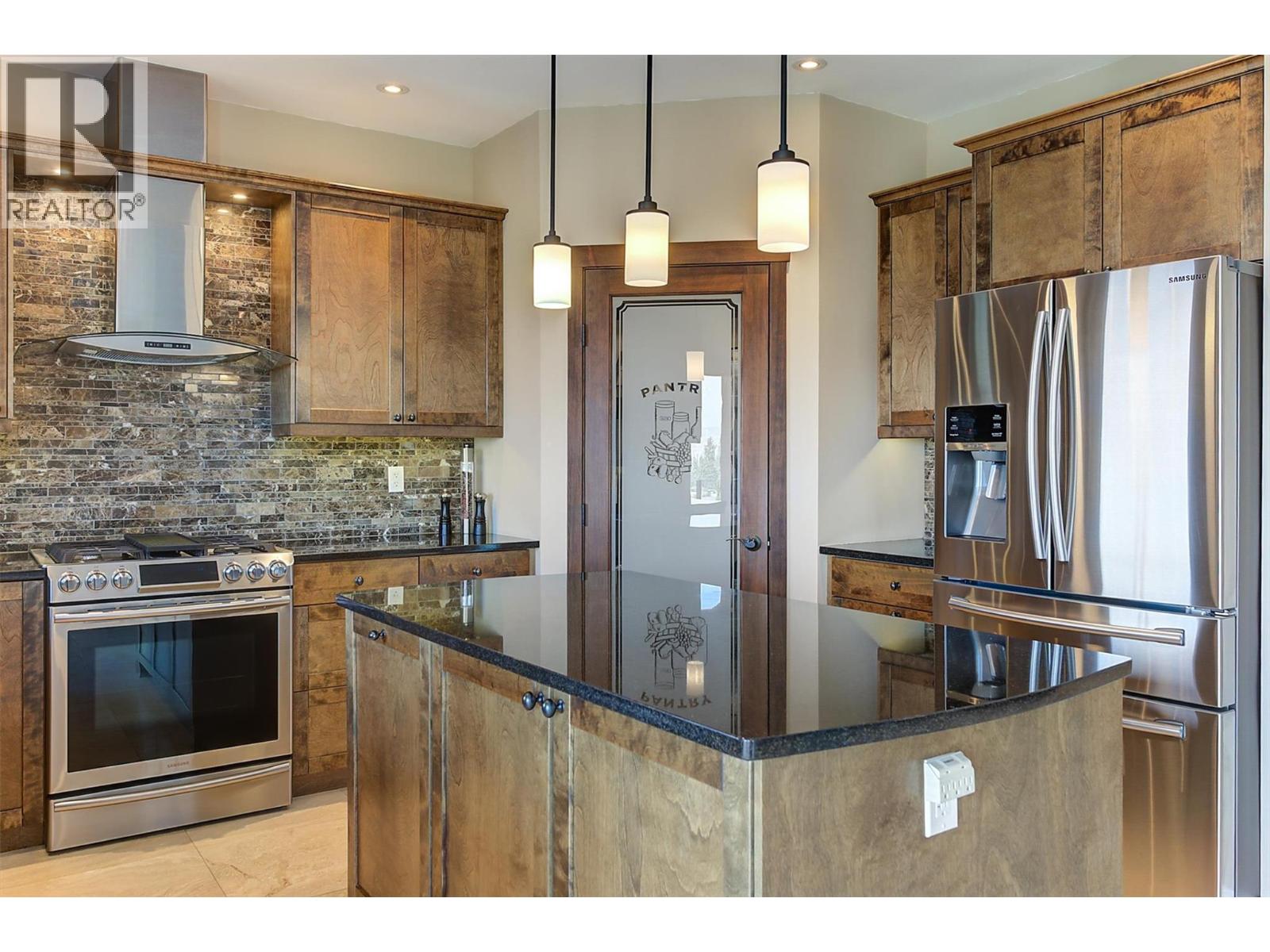 6172 Seymoure Avenue, Peachland, British Columbia  V0H 1X4 - Photo 17 - 10362589