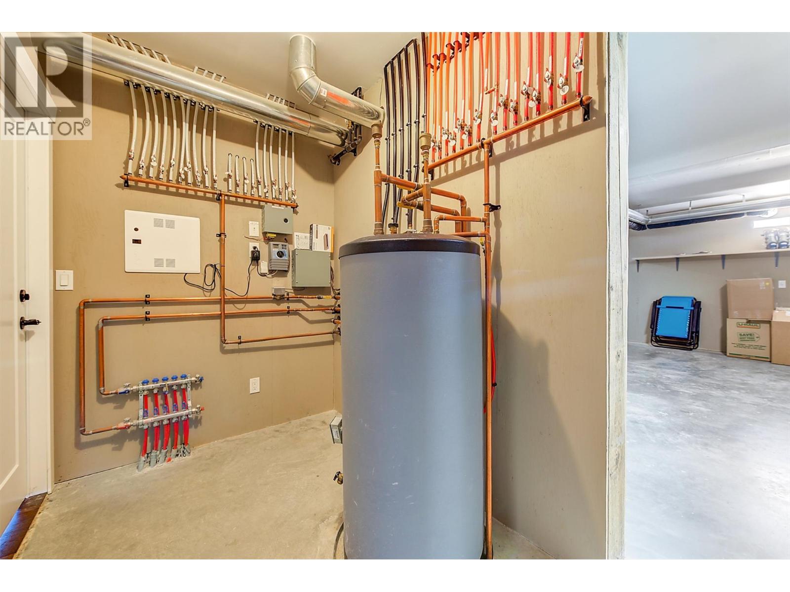 6172 Seymoure Avenue, Peachland, British Columbia  V0H 1X4 - Photo 60 - 10362589