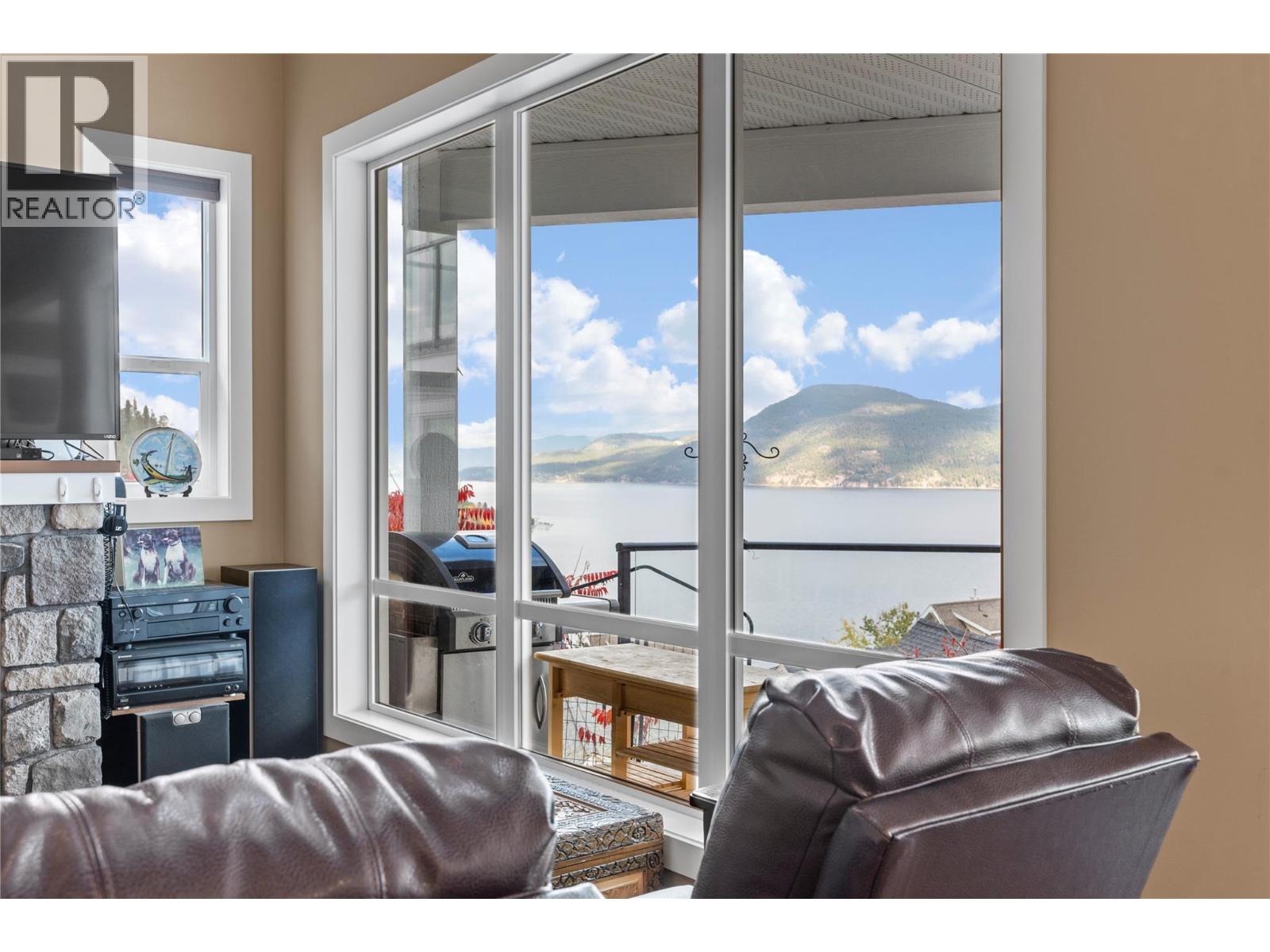 6754 La Palma Loop, Kelowna, British Columbia  V1Z 3R8 - Photo 17 - 10362833