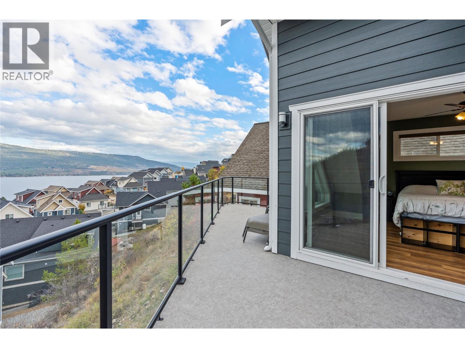 6754 La Palma Loop, Kelowna, British Columbia  V1Z 3R8 - Photo 31 - 10362833