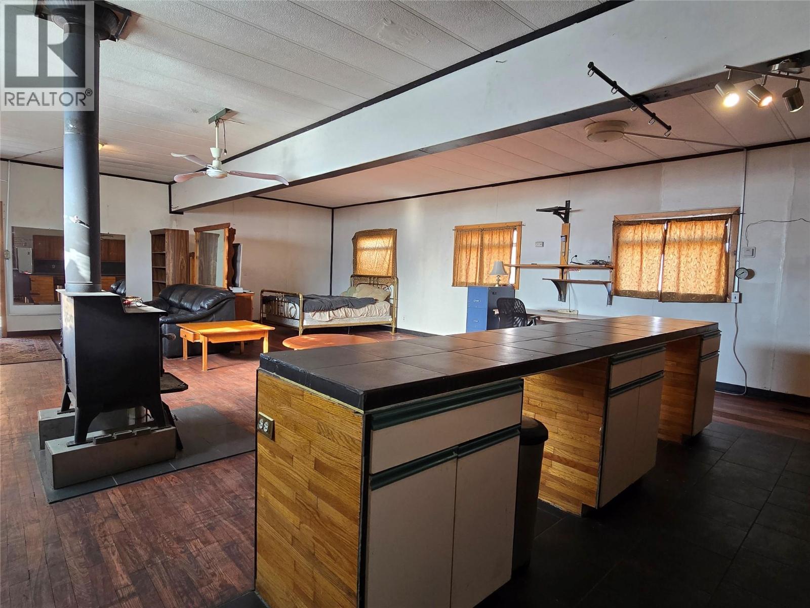 6355 Pinecrest Drive, Kamloops, British Columbia  V0K 2P0 - Photo 15 - 10362988