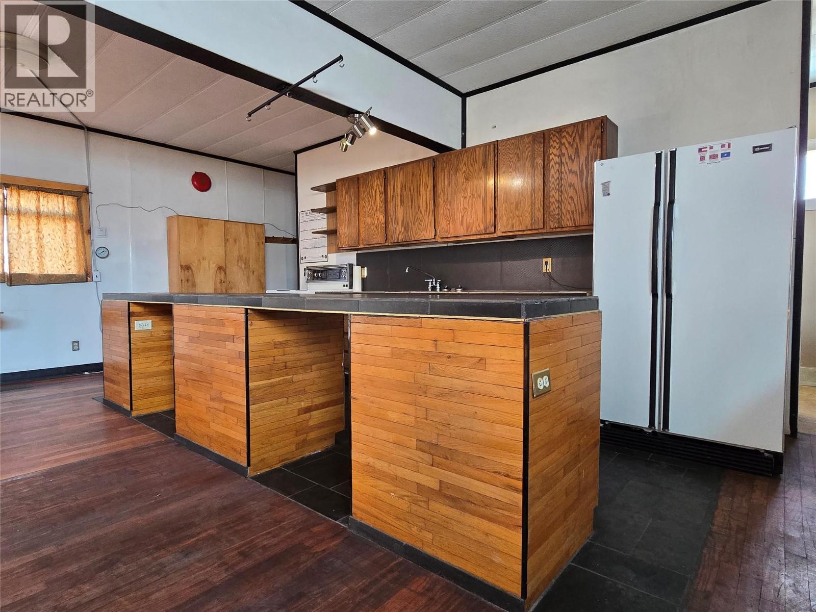 6355 Pinecrest Drive, Kamloops, British Columbia  V0K 2P0 - Photo 16 - 10362988