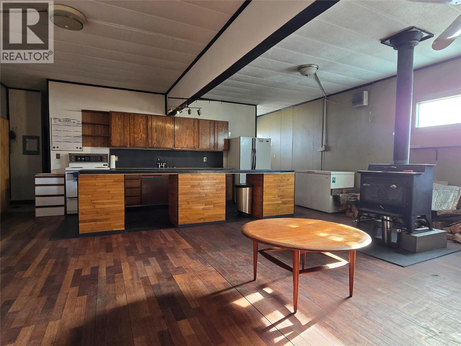 6355 Pinecrest Drive, Kamloops, British Columbia  V0K 2P0 - Photo 18 - 10362988