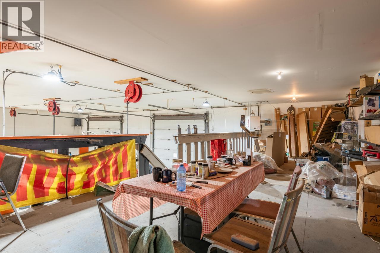 1700 Sandner Frontage Road, Christina Lake, British Columbia  V0H 1E3 - Photo 13 - 10362930