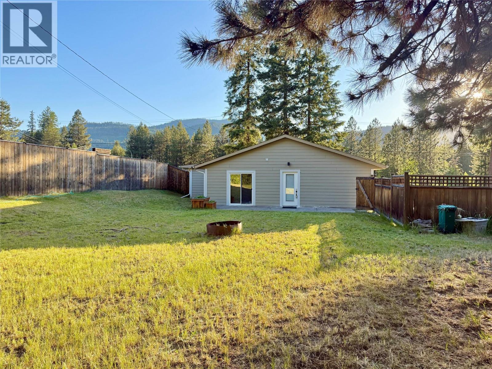 1700 Sandner Frontage Road, Christina Lake, British Columbia  V0H 1E3 - Photo 29 - 10362930