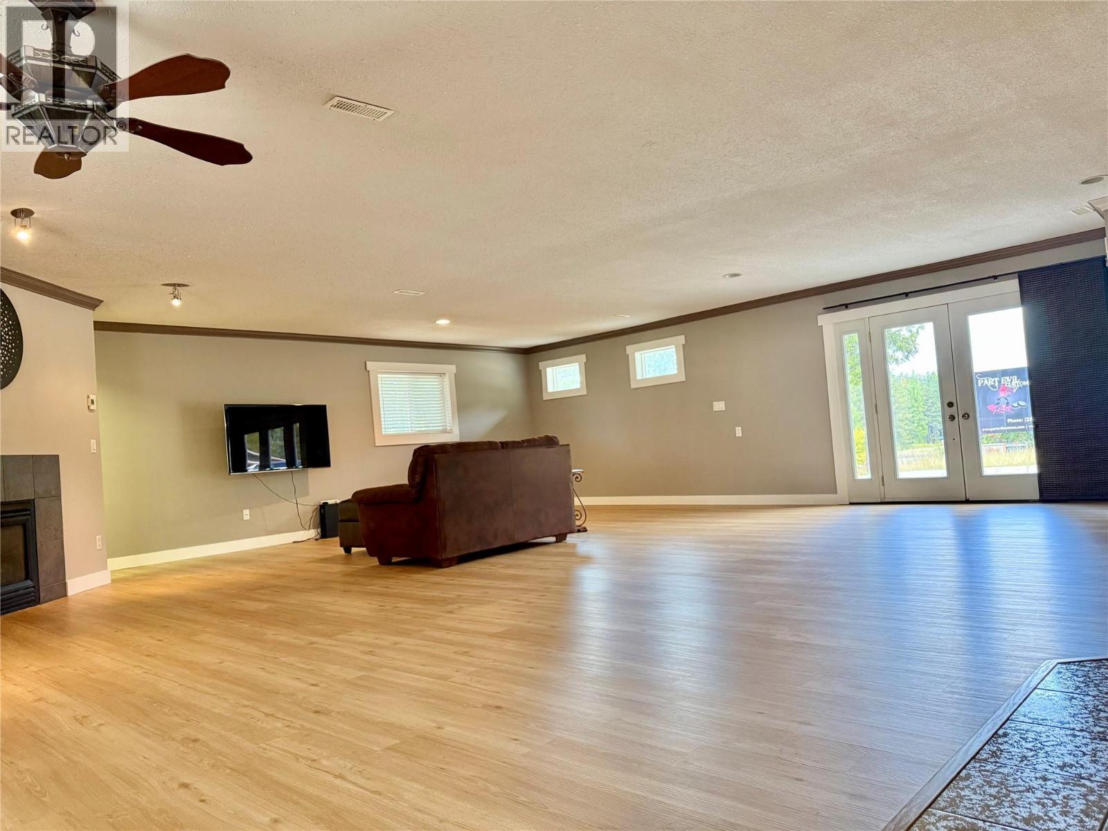 1700 Sandner Frontage Road, Christina Lake, British Columbia  V0H 1E3 - Photo 35 - 10362930