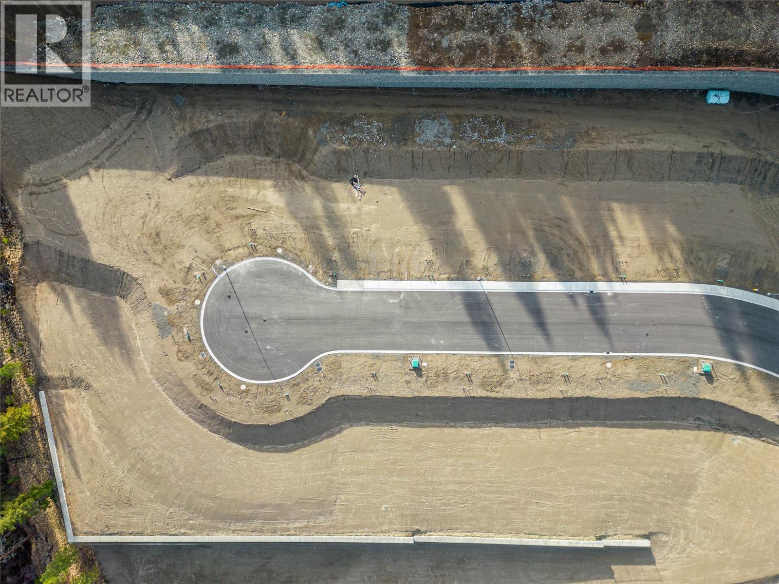 1650 Camas Court, Kamloops, British Columbia  V2E 0E6 - Photo 8 - 10362790