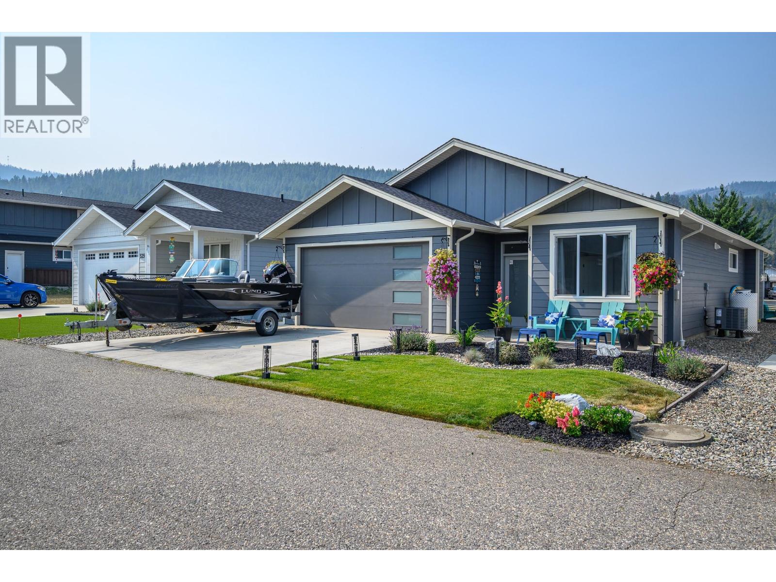528 Loon Avenue, Vernon, British Columbia  V1H 2A1 - Photo 5 - 10363024