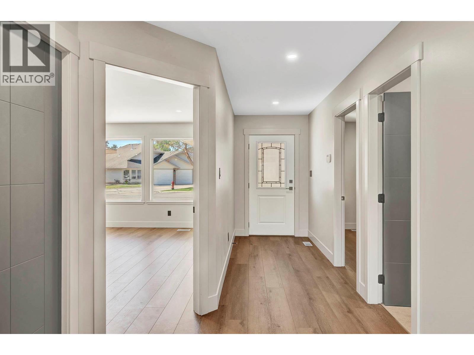 312 Arbutus Street Unit# 28, Chase, British Columbia  V0E 1M0 - Photo 3 - 10362672