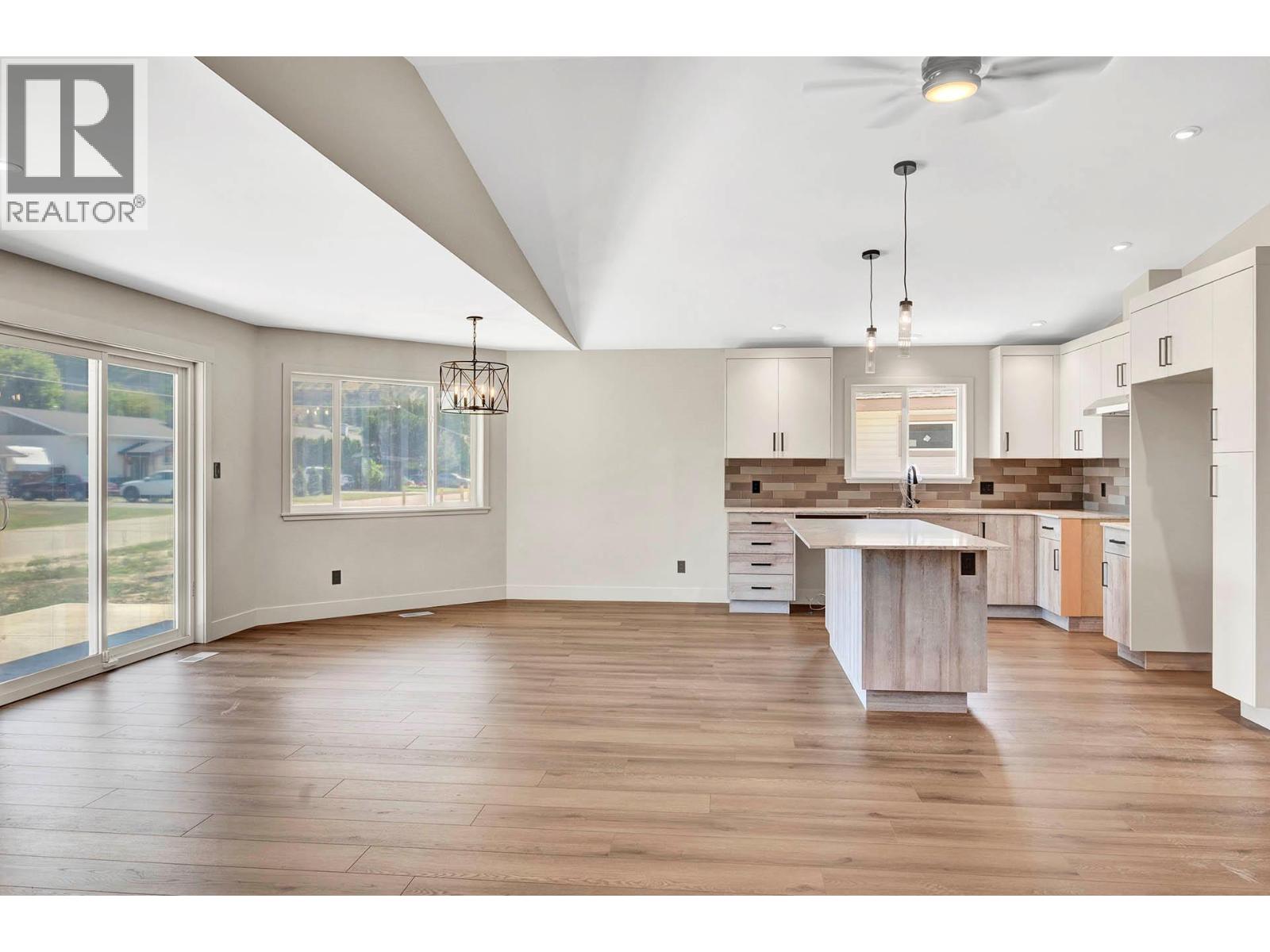 312 Arbutus Street Unit# 28, Chase, British Columbia  V0E 1M0 - Photo 8 - 10362672