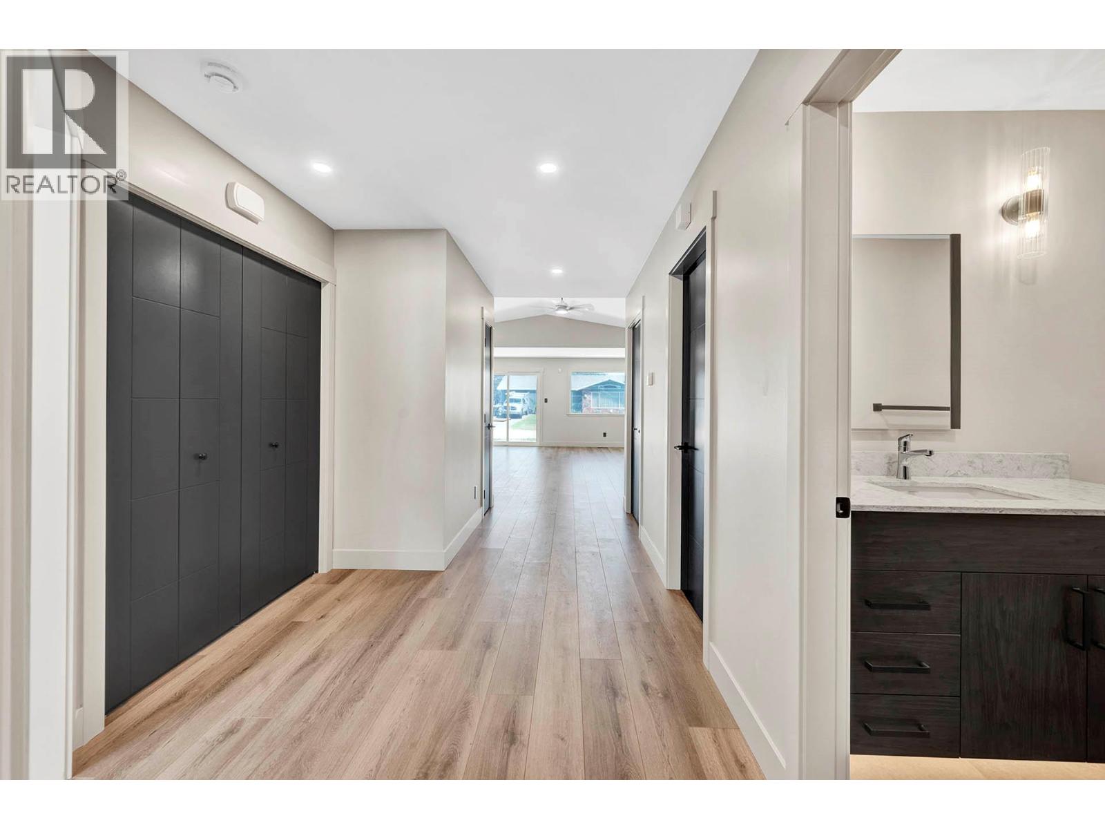 312 Arbutus Street Unit# 27, Chase, British Columbia  V0E 1M0 - Photo 12 - 10362663