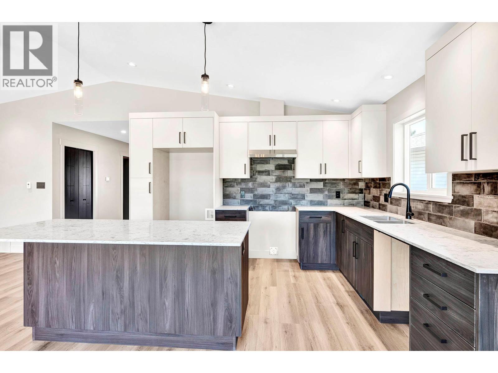 312 Arbutus Street Unit# 27, Chase, British Columbia  V0E 1M0 - Photo 8 - 10362663