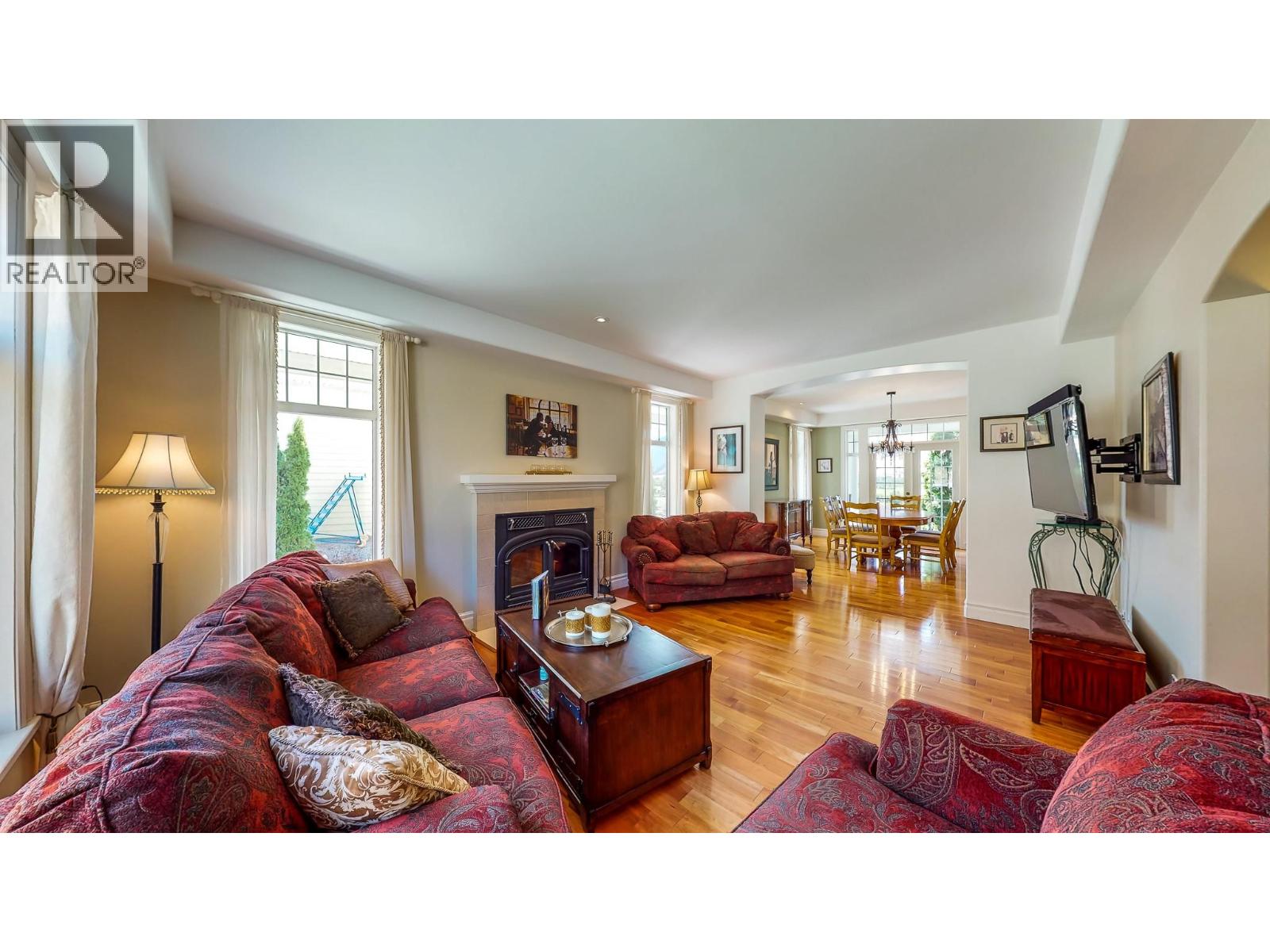 1143 Highway 3, Cawston, British Columbia  V0X 1C3 - Photo 8 - 10363032