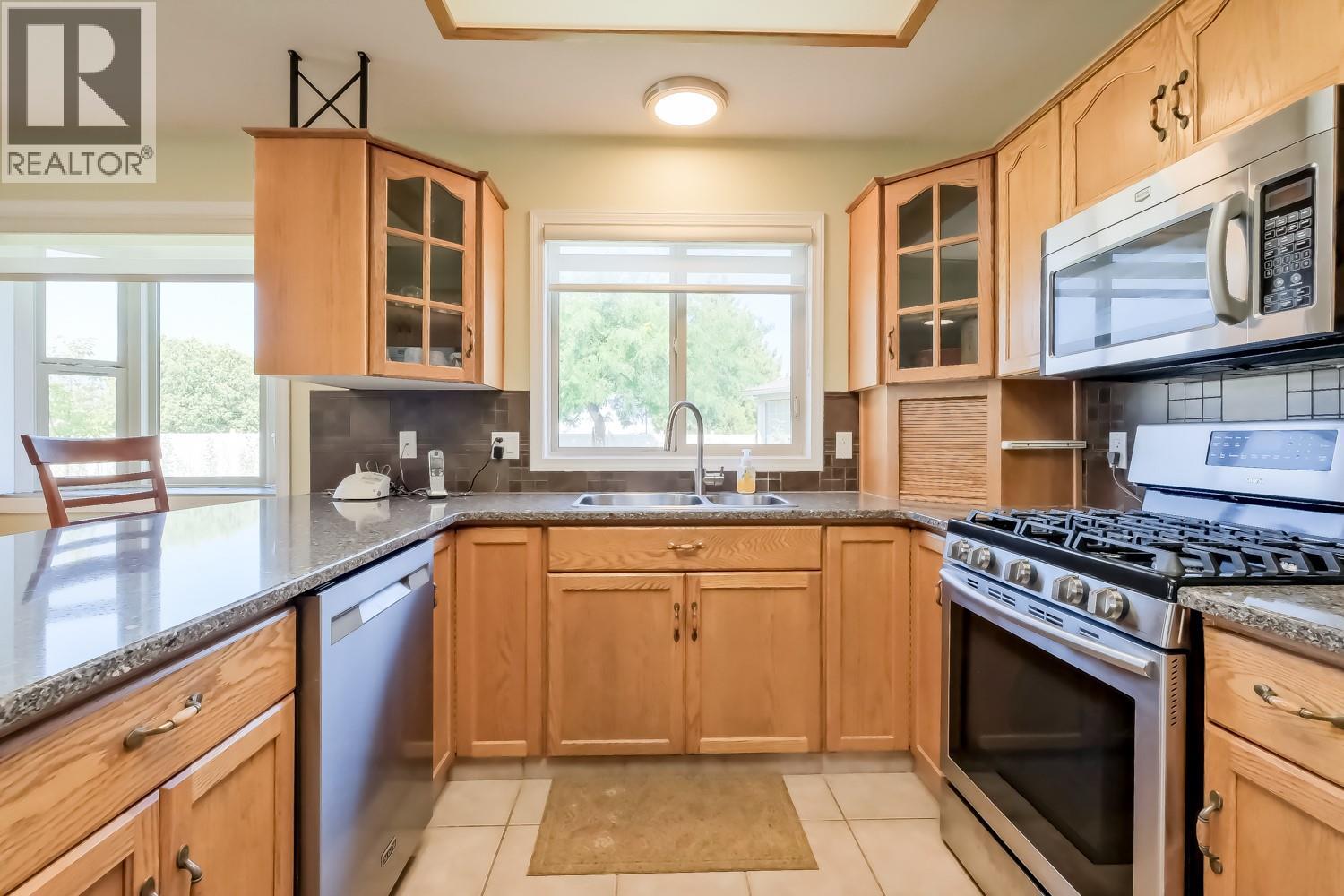 3333 South Main Street Unit# 143, Penticton, British Columbia  V2A 8J8 - Photo 12 - 10363094