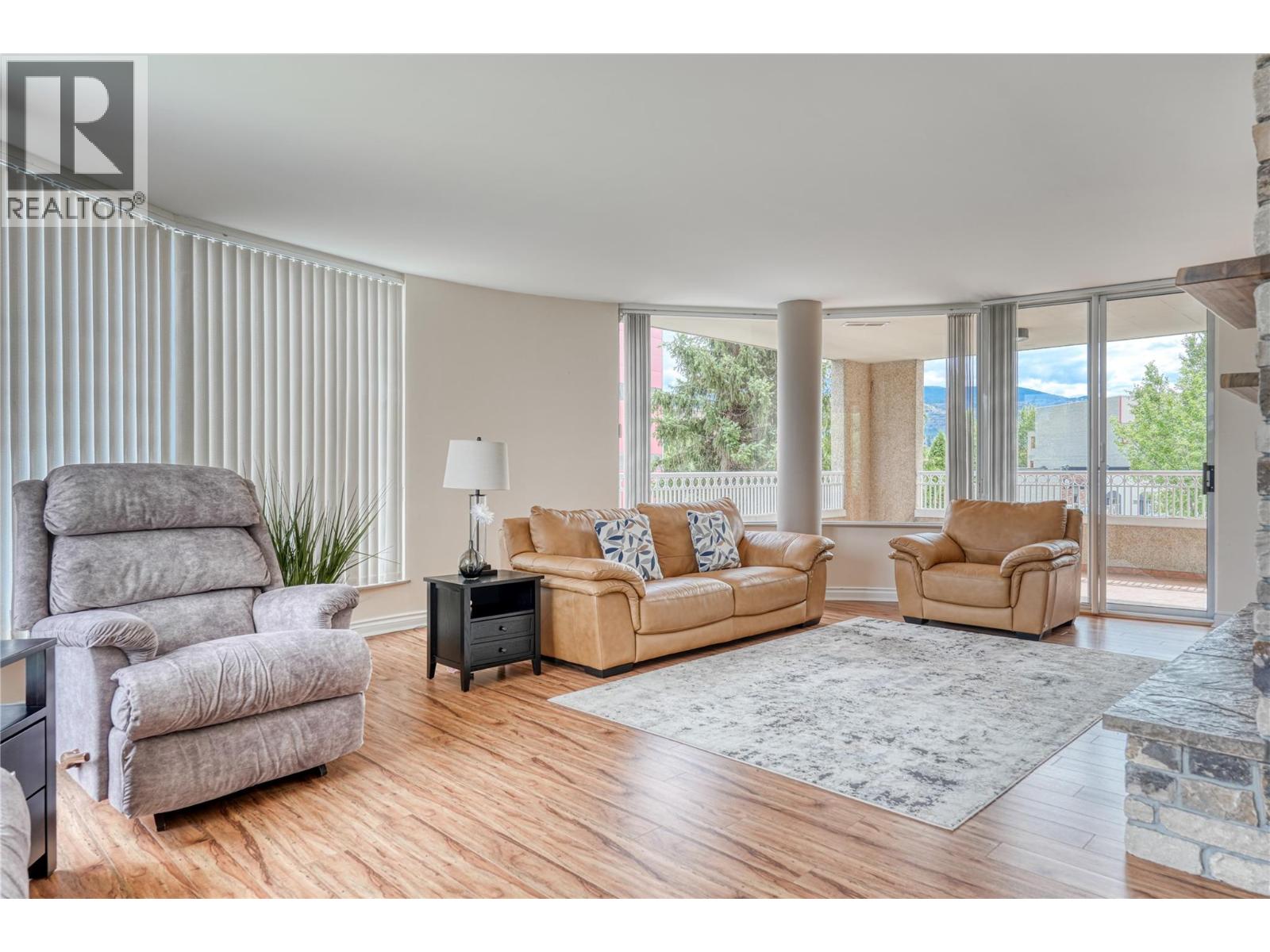 86 Lakeshore Drive E Unit# 304, Penticton, British Columbia  V2A 1B5 - Photo 7 - 10363088
