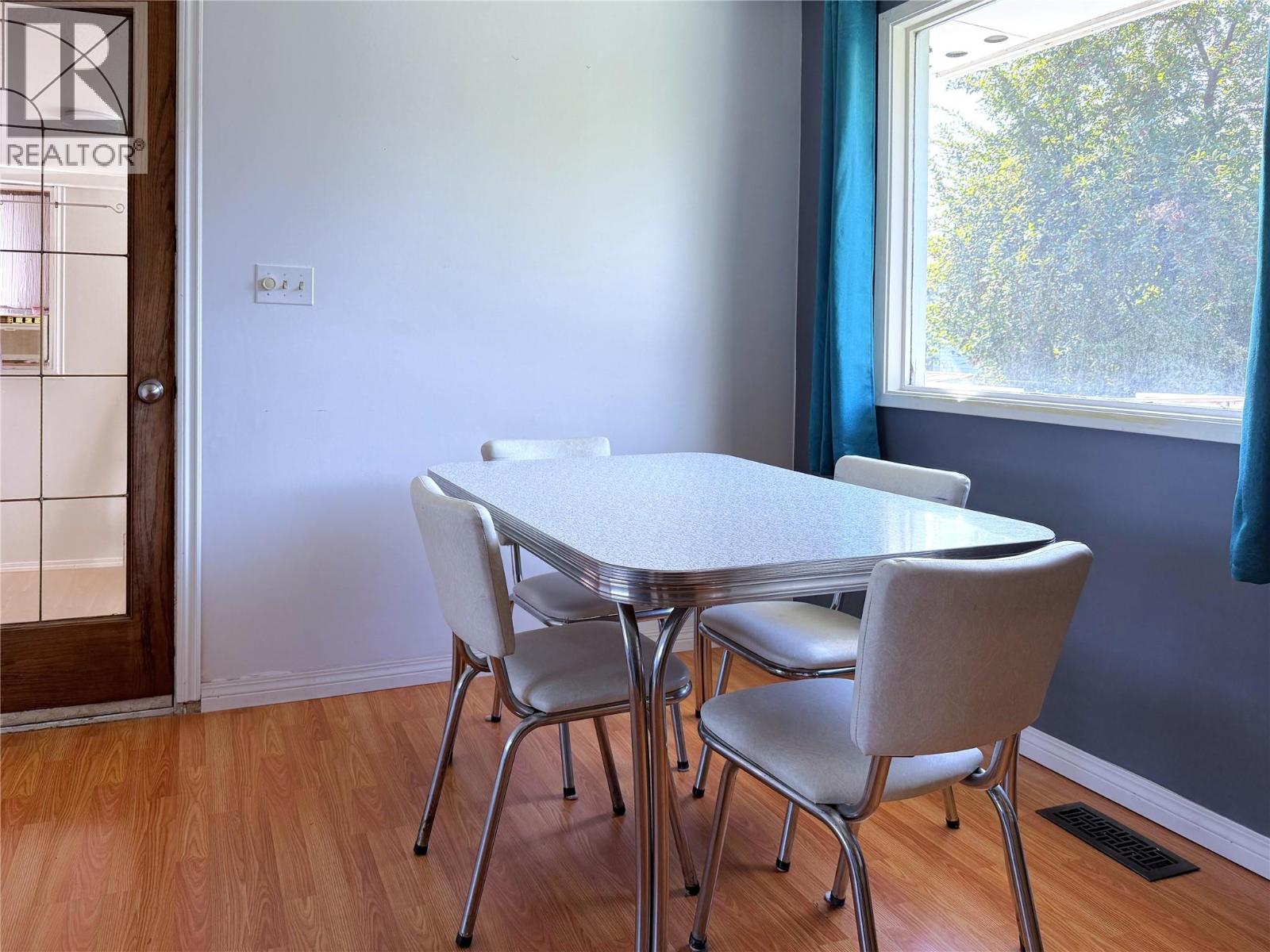 1359 Hamilton Street, Kamloops, British Columbia  V2B 2V3 - Photo 2 - 10363071